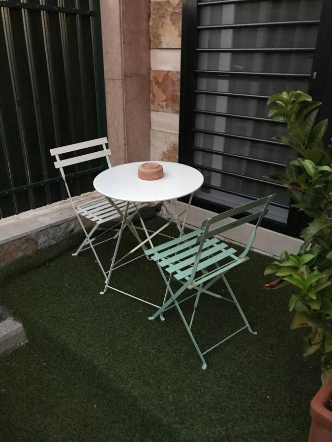 Bed and Breakfast Domus Vesuvio San Giorgio a Cremano Exterior foto